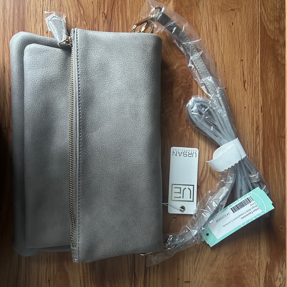 Urban Expressions Light Gray Crossbody Bag